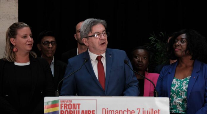 In Francia vince la sinistra, Le Pen terza. Si dimette il premier Attal