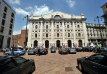 Borsa, Milano apre negativa, Ftse Mib a -0,25%