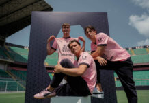 Il Palermo presenta la nuova maglia a New York