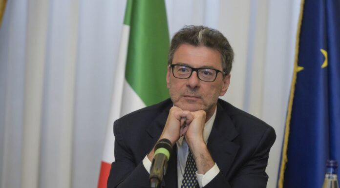 Giorgetti “In arrivo decreti per realizzare il federalismo”
