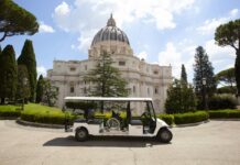 Exelentia, in Vaticano navetta elettrica per persone a mobilità ridotta