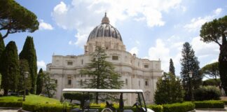 Exelentia, in Vaticano navetta elettrica per persone a mobilità ridotta