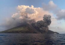 Nuova esplosione sullo Stromboli, nube e cenere sull’isola