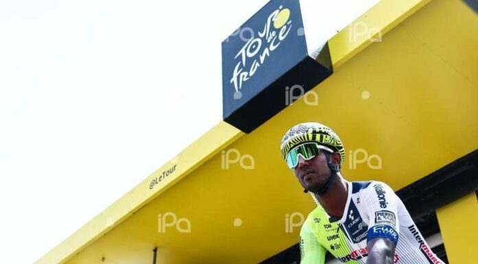 Girmay vince la 12a tappa al Tour, Pogacar resta in giallo