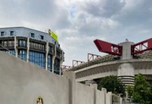 Milano, non solo concerto. A San Siro spunta un murale di Taylor Swift