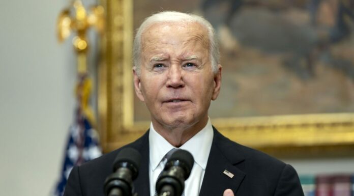 Biden “Serve unità contro la violenza”