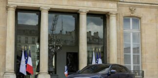 Renault Rafale auto ufficiale della Presidenza della Repubblica Francese