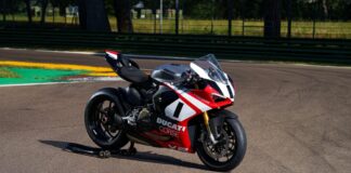 Ducati Panigale V2 Superquadro Final Edition