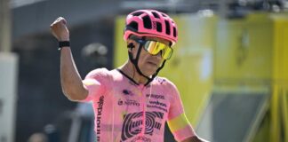 Carapaz vince in solitaria al Tour, Pogacar resta al comando