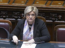 Adottato il decreto interministeriale sugli ISAC, Calderone “L’obiettivo è tutelare i lavoratori e garantire una concorrenza leale”