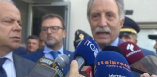 Piantedosi e Bardi a Matera “Doveroso omaggio a Vigili del Fuoco morti”