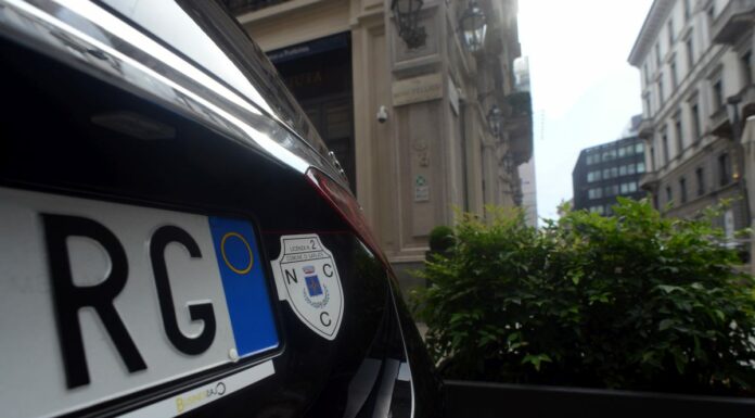 Ncc, Consulta “Incostituzionale vietare nuove licenze”