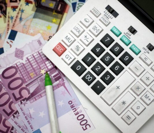 A giugno accelera la crescita di prestiti a imprese e famiglie, +3,3%