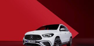 Mercedes-Benz GLA ora anche per chi ha fretta di attaccarsi alla spina