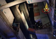 Terza vittima del crollo a Scampia, donna ferita muore in ospedale