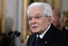 Mattarella fa visita agli azzurri “Per voi l’affetto dell’Italia”