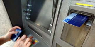 Zaia “Siano garantiti i servizi bancari nelle aree isolate”