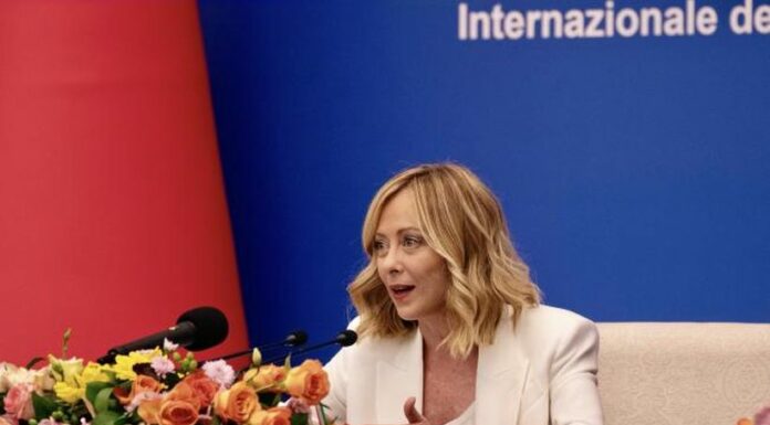 Meloni “Chiari con la Cina, smetta di aiutare la Russia”