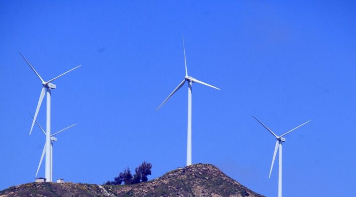 Stop per 18 mesi agli impianti di energie rinnovabili in Sardegna