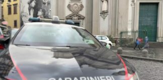 Blitz dei carabinieri nel rione Sanità a Napoli, multe e denunce