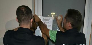 Sfruttavano lavoratori immigrati, due arresti nel Salernitano