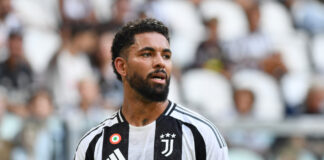Douglas Luiz absent from training, Juventus fines him