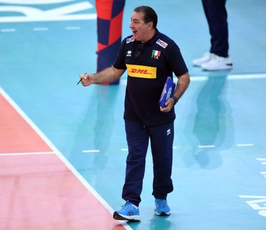 Esordio amaro per l’Italvolley in VNL, gli azzurri di De Giorgi sconfitti 3-2 dalla Francia