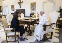 Cattolica, la rettrice Beccalli in udienza da Papa Francesco