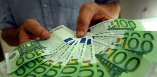 Il sistema integrato delle comunicazioni in Italia vale 20,4 miliardi e lo 0,95 del Pil