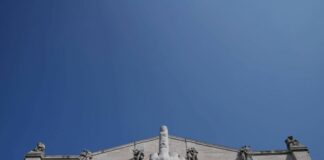 Borsa, Piazza Affari chiude positivamente. Ftse Mib a +0,68%