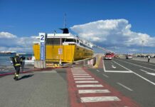 Incendio su un traghetto a Piombino, evacuate 300 persone