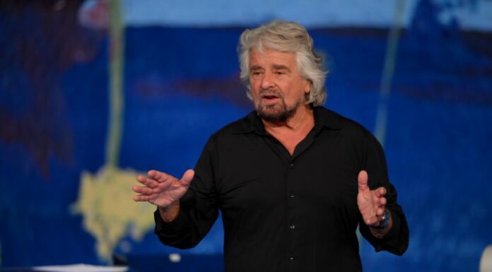 M5S, Grillo “Simbolo, nome e doppio mandato pilastri non negoziabili”