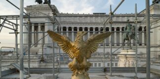 Roma, al Vittoriano tornano a splendere il pennone e la Vittoria Alata