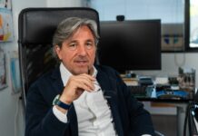 Stara “A Parigi per risultati importanti, sempre con il sorriso”