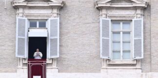 Papa Francesco “In Ucraina non sia abolita nessuna chiesa cristiana”