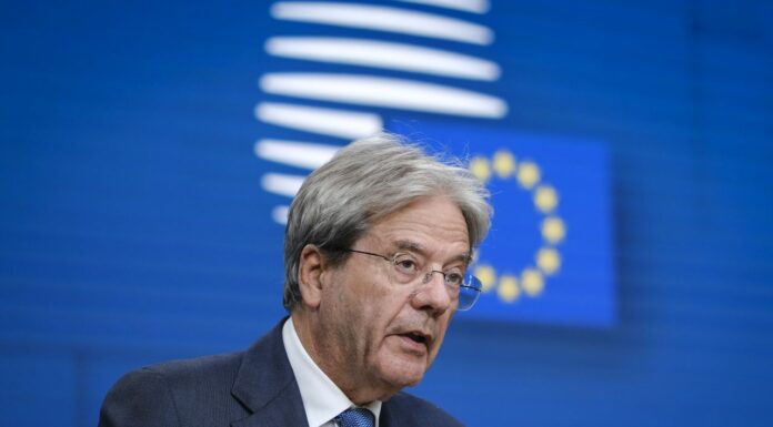 Gentiloni “Da disinformazione online pericolo per le democrazie”