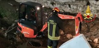 Frana nel casertano per il maltempo, si cercano due dispersi