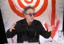 Mostra Venezia, “Beetlejuice Beetlejuice”,i nuovi fantasmi di Tim Burton