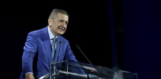 Panetta “Durata del conflitto in Iran sottostimata, il ritorno alla normalità produttiva sarà lento”