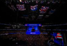 A Chicago la stella Michelle Obama schiaccia Trump (e oscura Barack)