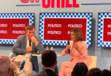 Usa, Pelosi “Harris? Per vincere continui a mostrare se stessa”