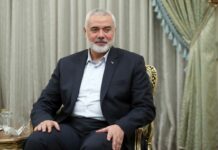 Funerali Haniyeh a Teheran, Khamenei guida le preghiere