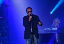 Venditti insulta disabile durante un concerto a Barletta, poi le scuse