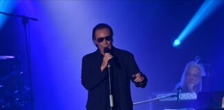 Venditti insulta disabile durante un concerto a Barletta, poi le scuse