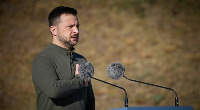 Missili russi su Poltava, Zelensky “Colpiti una scuola e un ospedale”