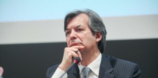 Intesa Sanpaolo, per il settimo anno Messina miglior ceo banche europee