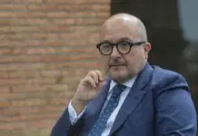 Campania, manifestazione a Castellamare di Stabia contro le infiltrazioni della camorra nei comuni