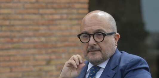 Campania, manifestazione a Castellamare di Stabia contro le infiltrazioni della camorra nei comuni