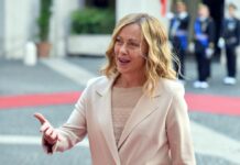 Ucraina, Meloni al forum di Cernobbio incontra Zelensky “è andata bene”
