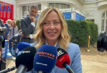 Meloni a Casa Italia “Vicini a questi atleti”